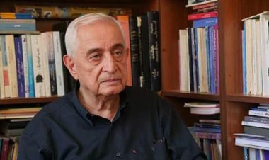 Dûrbîniyên Mam Celal û kak Nuşîrwan.. Mihemed Emîn Pênciwênî