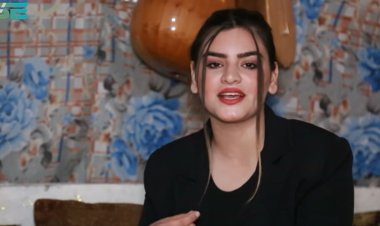 Keçeke Kurd bi helbestê êşa xelkê Şengalê dighîne cîhanê