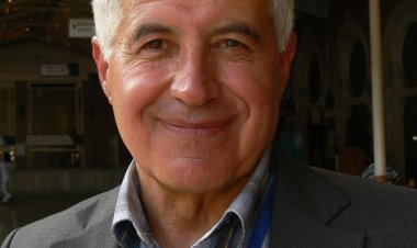 Nivisîn bi kurdî serbilindî ye 