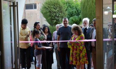 Pêşangeha dengên rengîn ku Başûr û Rojava li hev anî