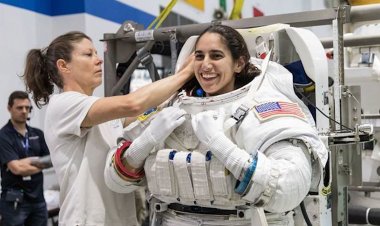 Bi vîdeo.. Jineke Kurd çavdêriya geştekê bo boşahiya esman dike