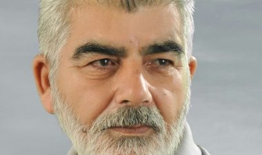 Sêzdeh Salên Tenêtiyê..