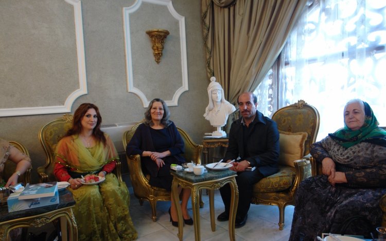 Hêro Xanimê gote min `Em bi stranên Eyşeşanê mezin bûne`