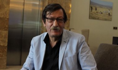 Ezîzê Gerdenzerî derheqa Têmûrê Xelîl da