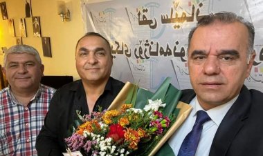 Sekoya Kurmancî pîrozbahî li sendîkeya rojnamevanan kir