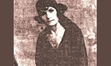 Elmas Xan Jineke Dengbêj ya Dêrîn