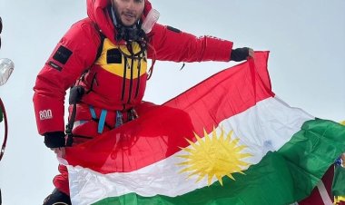 Yekem Kurdê Ku Derket Ser Çiyayê Êverêst