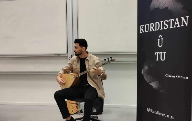 Xwendineke Rexneyî Li Ser Diwana "Kurdistan û Tu"