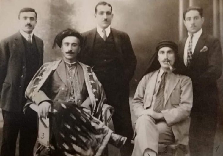 Begê xwedî rûmeta rojnamevanî û evîndarê nav romana Kurmancî