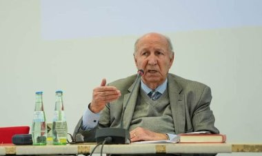 Omer Şêxmûs: Kurd li welatê xwe berev kû diçe