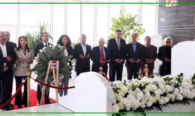 Şanda DEMê serdana mezarê Serok Mam Celal Kir