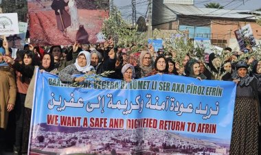 Koçberên Efrînê daxwaza vegera Efrînê dikin