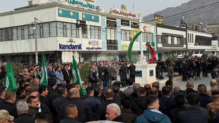 Li cihê yekem guleya raperînê salvegera serhildanê hate bibîranîn