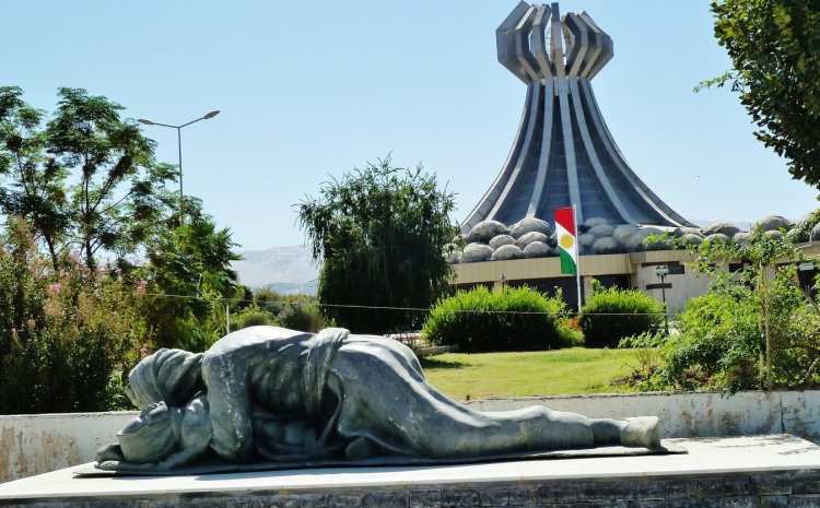 Mîdyaya Kilasîk Cenosîda Helebçeyê Çawa Da Naskirin?