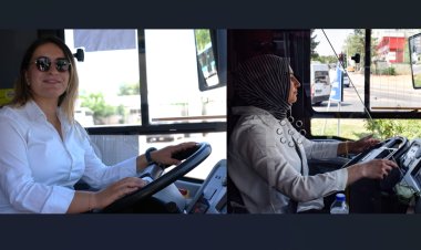 Şaredariya Amedê 12 ajokarên jin yên otobusan xistin ser kar