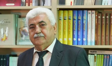 Cudahiya di navbera helbest û çameyê de