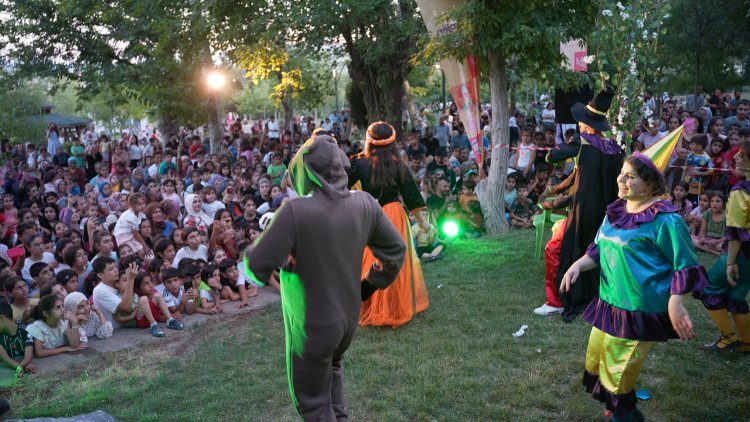 Li Amedê şahiyên gundan a zarokan destpê dikin