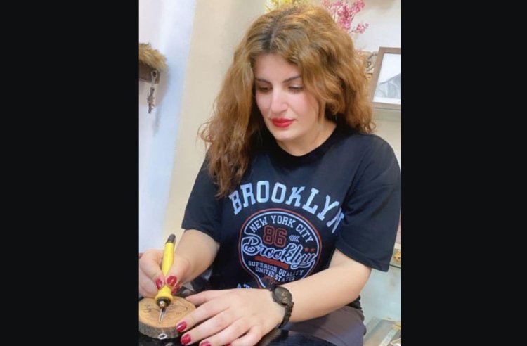 Felek: Êşa Rojavayê Kurdistanê di tabloyên min de reng vedaye