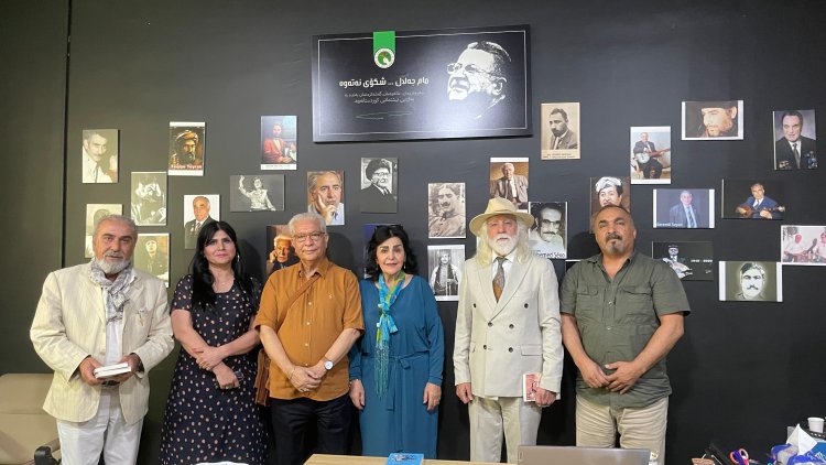 Serdana Rewşenbîrên Kurd bo Xelatê