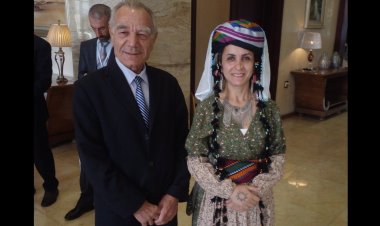 Çîrok û strana .. Bavê Fexriya