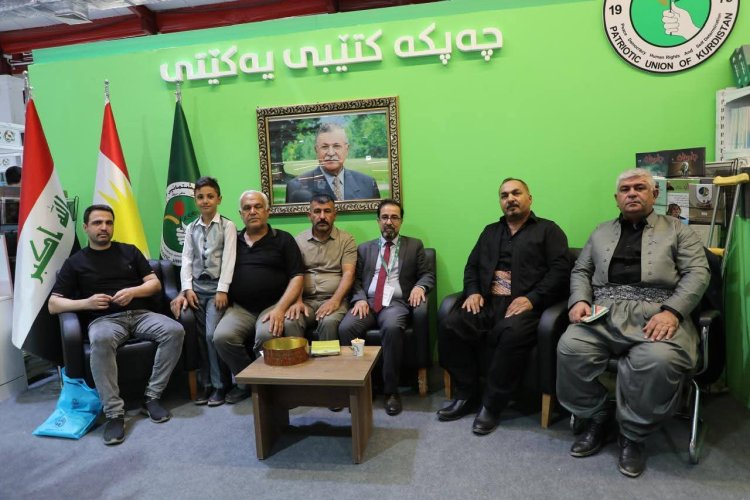 Encumena Penaberên Rojava Serdana Pêşangeha Pirtûkan a Navnetewî kir