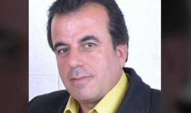 Helbestvanekî kurd di buyereke hatûçûnê de jiyan ji dest da