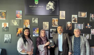 Keça şehîdê serkirde Rojîn şehîd Ezîz Çerkez mêvana Xelatê ye