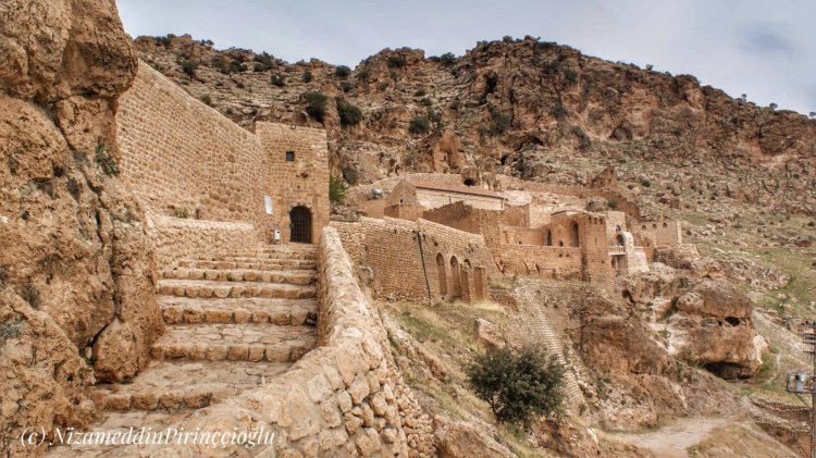 Li Mêrdînê avahiya Manastira Mor Evgîn