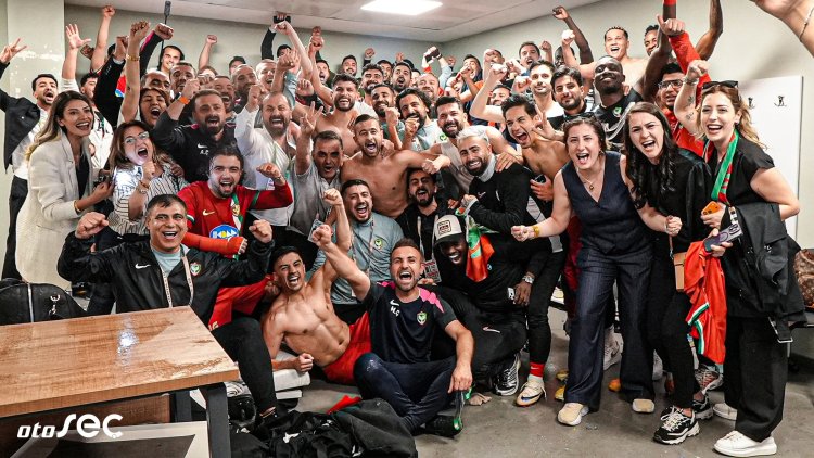 Serkeftina Amedspor ji bo Lîga Super a Tirkiyeyê Pîroz be